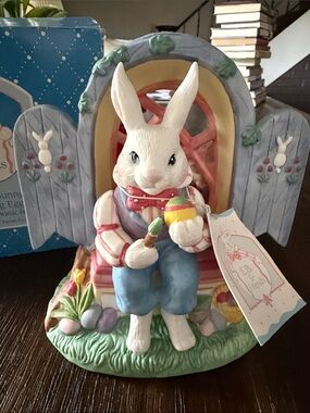 Easter Bunny Figurine with Painted Egg. Music box, Pastel Colors.Porcelain.